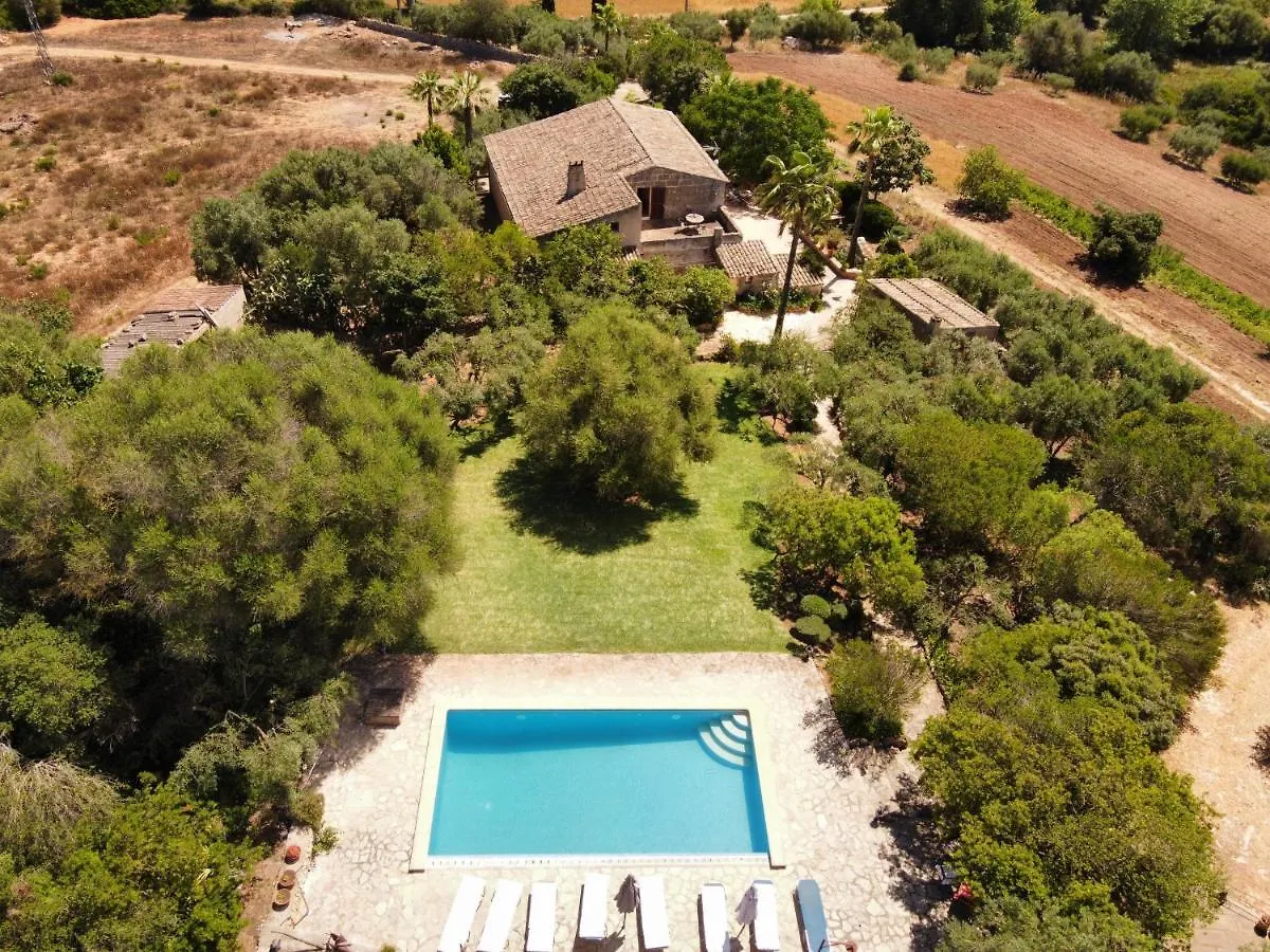 Murtera- Traditional Country Manor House For 9 People 5 Bedrooms And 4 Bathrooms Near Sant Llorenc