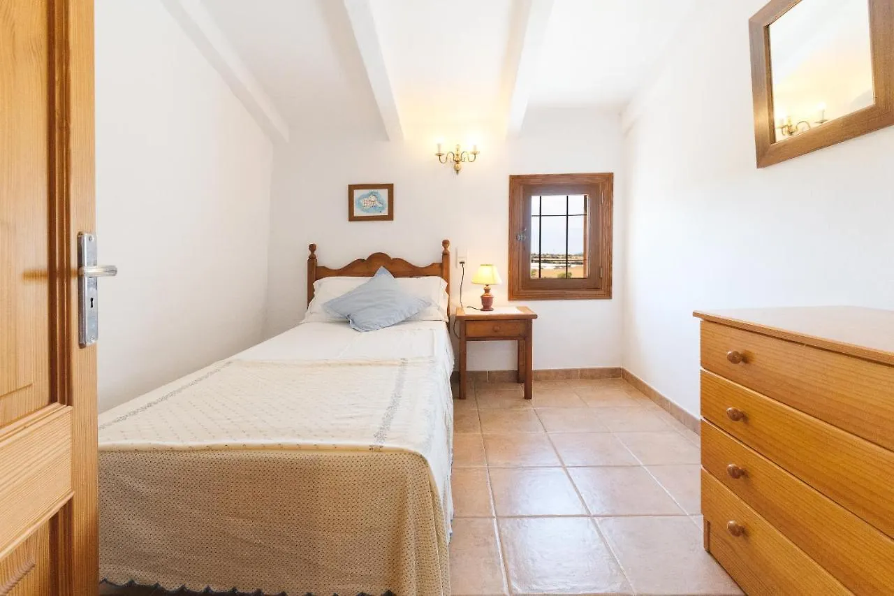 Murtera- Traditional Country Manor House For 9 People 5 Bedrooms And 4 Bathrooms Near Sant Llorenc Holiday home