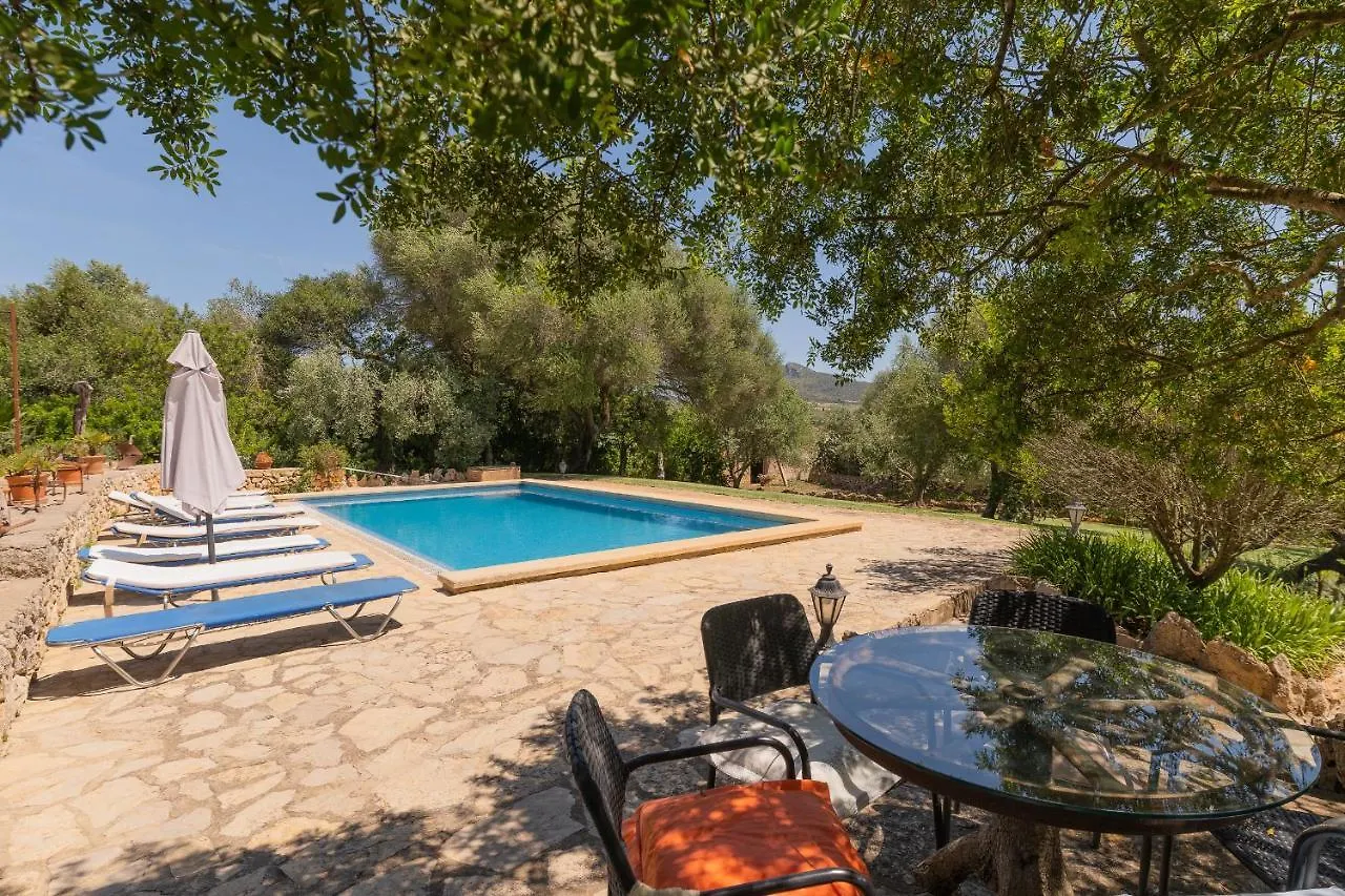Murtera- Traditional Country Manor House For 9 People 5 Bedrooms And 4 Bathrooms Near Sant Llorenc Manacor (Mallorca)