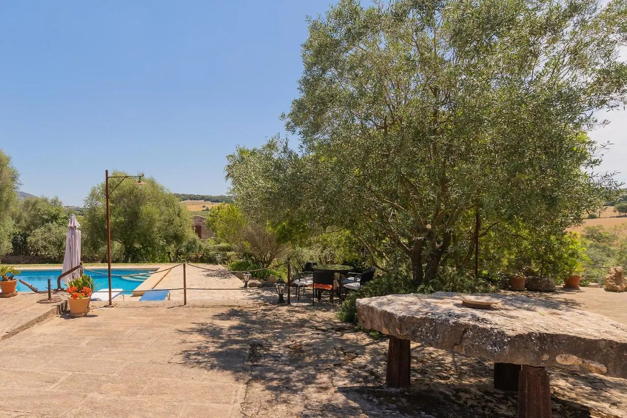 Murtera- Traditional Country Manor House For 9 People 5 Bedrooms And 4 Bathrooms Near Sant Llorenc Manacor (Mallorca)